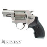 Smith and Wesson 337 Titanium 38 Special - 2 of 6