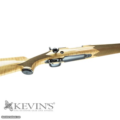 Winchester M70 Super Grade .243 Win Maple