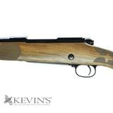 Winchester M70 Super Grade 30.06 Sprg French Walnut - 3 of 9