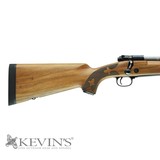 Winchester Model 70 Super Grade French Walnut .243 - 7 of 9