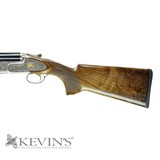 Caesar Guerini Invictus V Gold 12ga 32in - Image 8 of 9