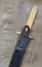 Antique Bowie Knife - Image 2 of 10