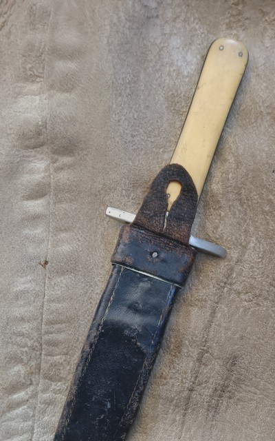 Antique Bowie Knife - Image 2 of 10