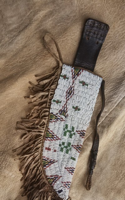 Antique Plains Indian beaded knife sheath. - Image 3 of 14