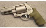 Smith & Wesson 460 - 2 of 2