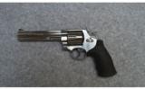 Smith & Wesson Model 629-6
in 44 mag - 3 of 3