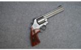 Smith & Wesson Model 686-6 in .357 Mag - 1 of 3