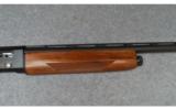 Weatherby Model SA-08 in 12 ga - 8 of 9