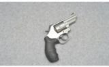 Smith & Wesson ~ 66-8 Combat Magnum ~ 357 Mag - 1 of 2