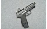 H&K ~ USP 9-T ~ 9mm - 1 of 1