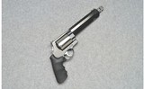 Smith & Wesson ~ 460 Bone Collector Edition 992 of 1500 ~ 460 S&W Mag - 1 of 2