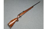 Weatherby ~ Mark V ~ 300 Weatherby - 1 of 10