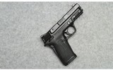 Smith & Wesson ~ M&P 380 Shield EZ ~ 380 ACP - 1 of 2