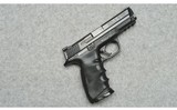 Smith & Wesson ~ M&P 40 ~ 40 S&W - 1 of 2