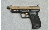Smith & Wesson ~ M&P9 M2.0 ~ 9MM - 2 of 2