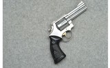 Smith & Wesson ~ 586 ~ 357MAG - 1 of 2
