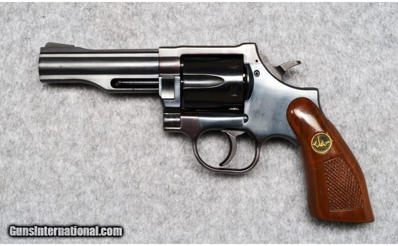 Dan Wesson ~ Revolver ~ 357 Mag 1222