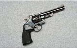 Smith & Wesson ~ 29-2 ~ 44 MAG - 1 of 2