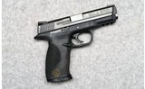 Smith & Wesson ~ M&P 40 ~ .40 S&W - 1 of 2