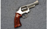 Smith and Wesson ~ 19-5 ~ .357 Mag - 1 of 2