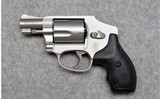 Smith & Wesson ~ 642-1 ~ .38 SPL+P - 2 of 2