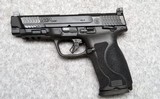 Smith and Wesson ~ M&P10 M2.0 Optics-Ready with Thumb Safety ~ 10MM - 2 of 2