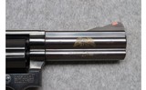 Smith & Wesson ~ 586-2 U.S. Custom Service ~ .357 Magnum - 3 of 4