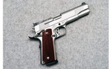 Smith & Wesson ~ SW1911 ~ .45 AUTO