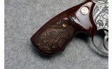 Colt ~ Anaconda Davidson's Engraved Grizzly ~ .44 Magnum - 2 of 11