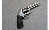 Smith and Wesson ~ 629-6 ~ .44 Magnum - 1 of 2