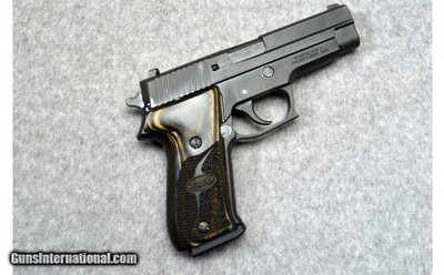 SIG Sauer ~ P220 ~ .45 Auto