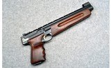 Browning ~ Buckmark Silhouette ~ .22 LR