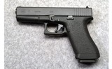Glock ~ 17 GEN 1 Classic Edition ~ 9mm - 2 of 3