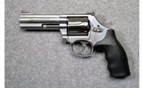 Smith and Wesson ~ 686-6 Stainless ~ .357 Magnum - 2 of 2