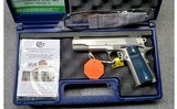 Colt ~ Gold Cup Lite 1911 Stainless ~ .38 Super - 4 of 4
