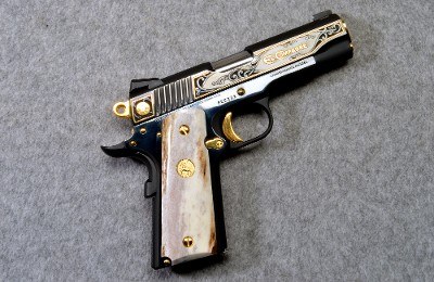 Colt ~ Commander "El Compadre" ~ .38 Super