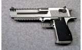 Magnum Research ~ Desert Eagle Stainless ~ .429 DE - 2 of 2