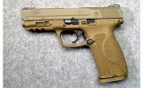 Smith and Wesson ~ M&P9 M2.0 Flat Dark Earth ~ 9mm - 2 of 2
