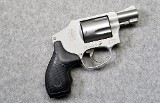 Smith & Wesson ~ 642-2 Airweight ~ .38 S&W SPL+P