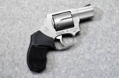 Taurus ~ 856 Stainless ~ .38 Special