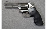 Smith & Wesson ~ 686-6 ~ .357 Magnum - 2 of 2