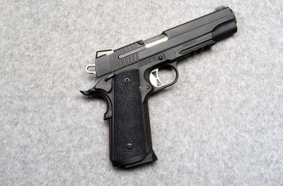 SIG Sauer ~ 1911R-45 TACOPS ~ .45 Auto - Image 1 of 2
