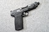 Smith & Wesson ~ M&P 5.7 ~ 5.7x28 - 1 of 2