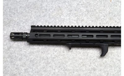 Daniel Defense ~ DDM4 V7 ~ 5.56 NATO - Image 8 of 10