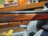 Weatherby Mark V Varmintmaster 22-250 - 10 of 13
