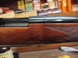 Weatherby Mark V Varmintmaster 22-250 - 9 of 13