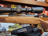 Weatherby Accumark Deluxe 6.5-300 - 1 of 9