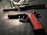 CZ 75 SP-01 TACTICAL 40 S&W - AS NEW
- 4 of 6