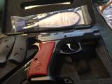 CZ 75 D PCR COMPACT 9mm AS NEW
- 2 of 6