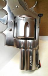 COLT PYTHON 2 1/2 SS 100% NIB IVORY GRIPS - 3 of 15